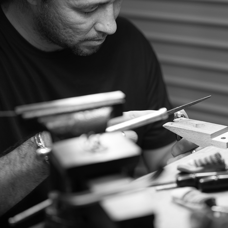 Lookbook portrait shot for Autumn/Winter '25, focusing on contrast.